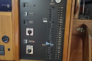 120V Breaker Panel